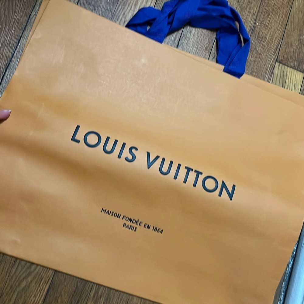 lv shopping bag ! NEW